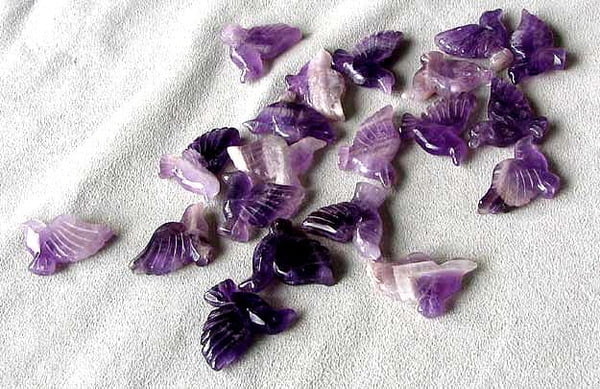 Lovely 2 Hand Carved Amethyst Dove Bird Beads 009253AM 