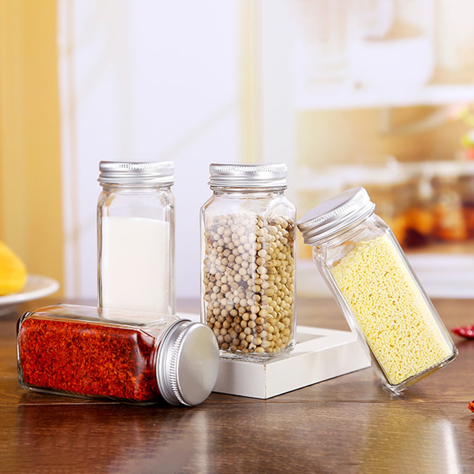 Nakpunar 6 pcs 6 oz French Square Glass Spice Jars with Shakers and White  Lids