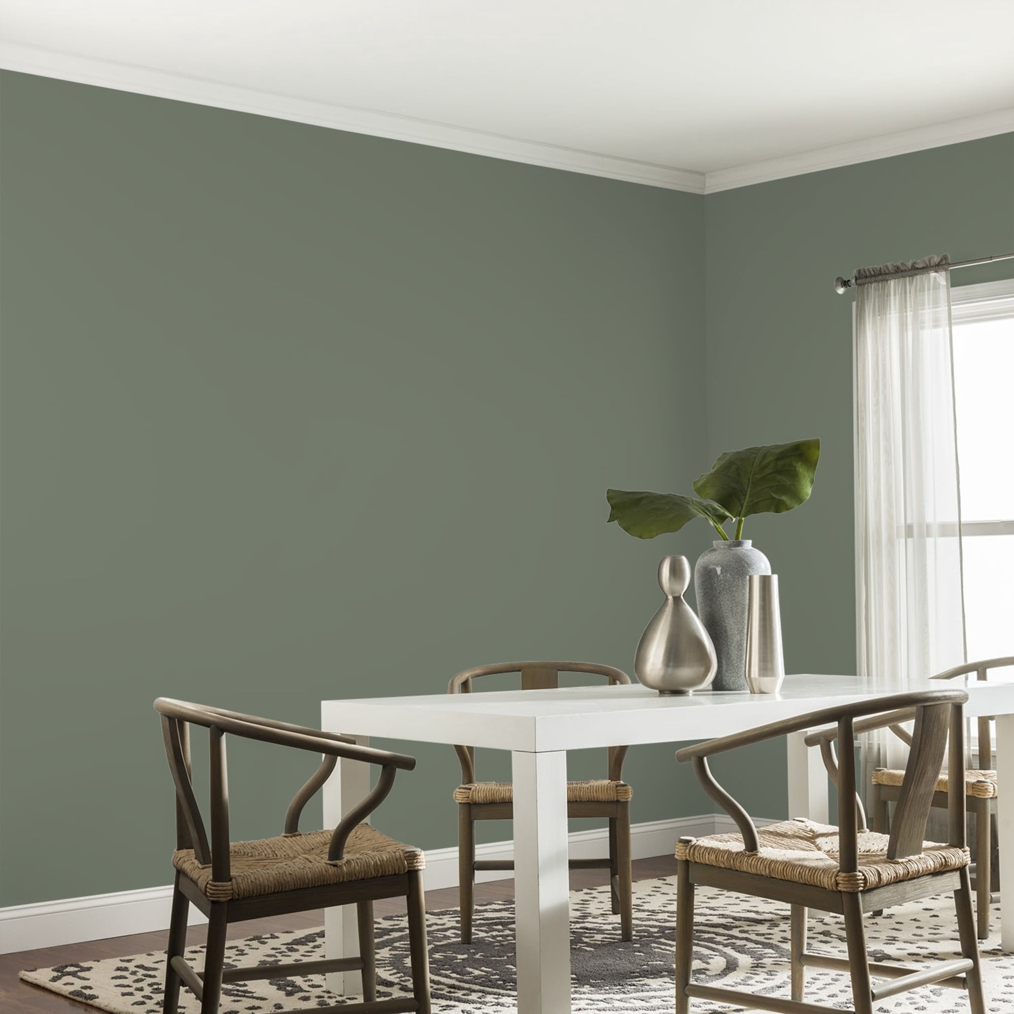 Glidden High Endurance Plus Thyme Green Eggshell Interior Paint and Primer, 1 Gallon