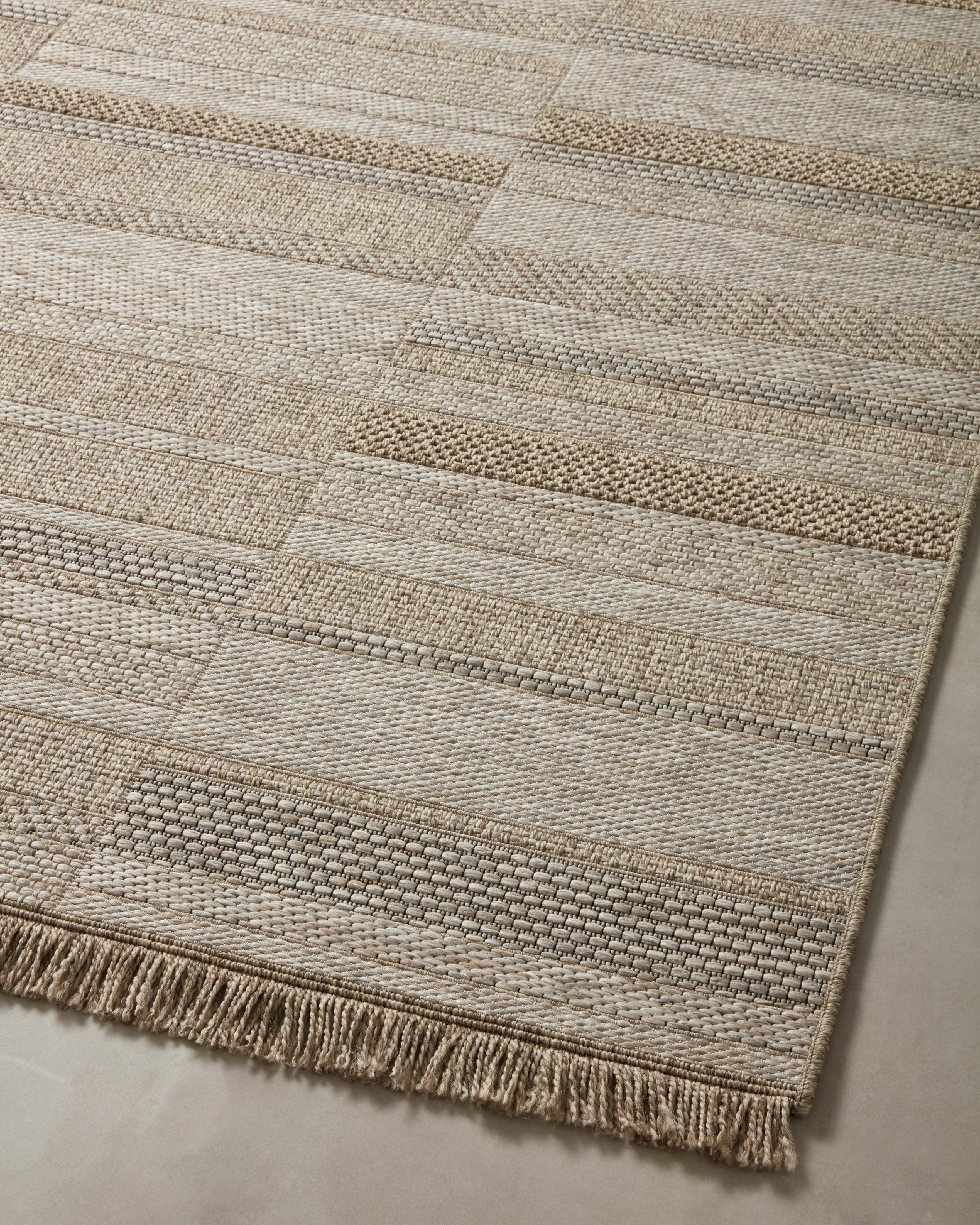 Loloi Dawn Indoor/Outdoor Water-Resistant Patio 2'-3" x 7'-7" Runner Rug