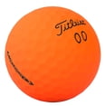 thumbnail image 3 of Pelotas de golf Titleist Velocity, color naranja mate (una docena), 3 of 7