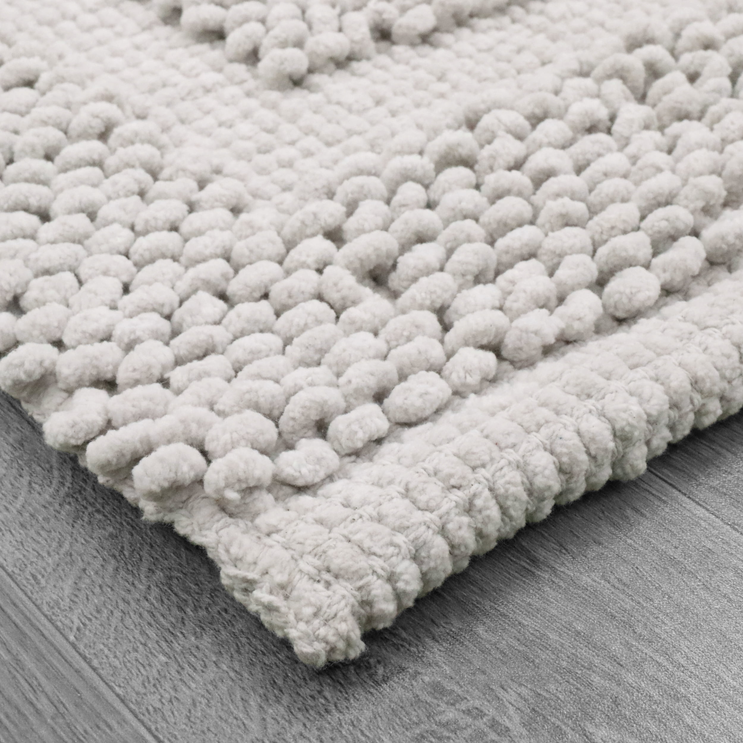 Jean Pierre New York Sophie Border 100% Cotton Non-Slip Bath Mat Set - Soft Gray - 17x24/20x32