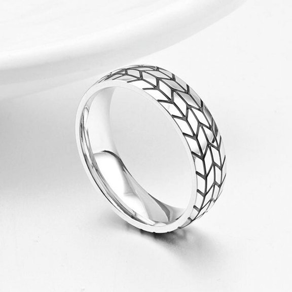 Unisex Metal Geometric Carved Tire Ring, Electroplated Design, Unique Automotive Style Gift for Car Enthusiasts