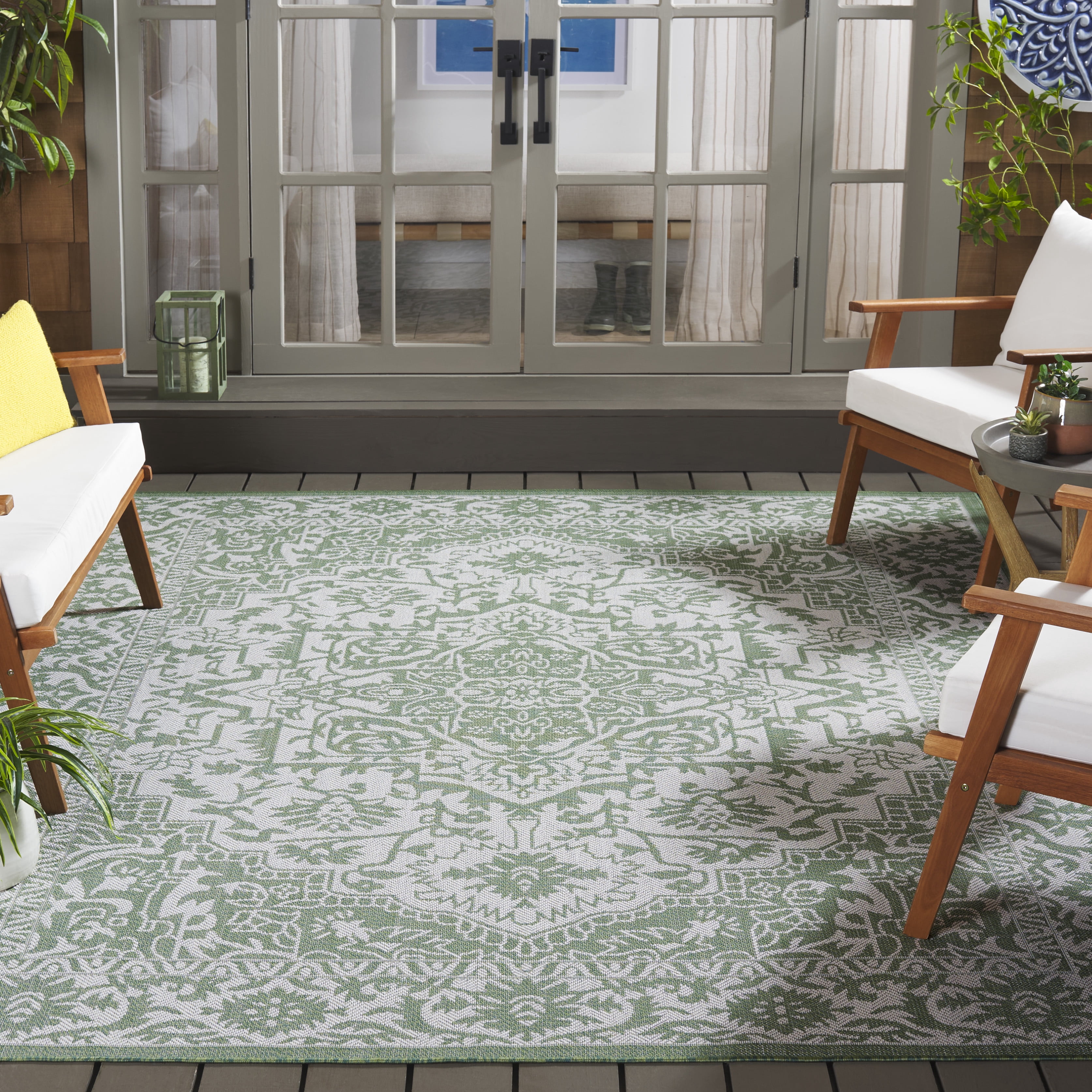 SAFAVIEH Machine Washable Rug Indoor/Outdoor Bermuda Collection - Bermuda Michael Oriental Indoor/Outdoor Area Rug, Green/Ivory, 9' x 12'