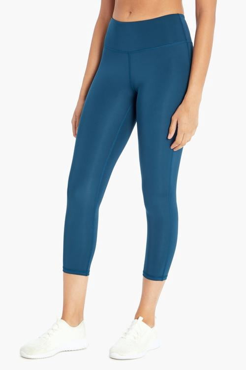 Marika Sport Solid Capri Legging In 