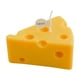 thumbnail image 2 of Vela con Aroma a Queso, Aroma a Limón, Diseño Único En Forma de Queso, Beneficios de La Aromaterapia, Pieza Decorativa, Decoración para Cocina o Sala de Estar, Idea de Regalo Divertida, Tamaño 6,5 X, 2 of 7