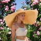 thumbnail image 4 of Sombrero de playa Askljeby de ala ancha de gran tamaño para mujer, 4 of 7