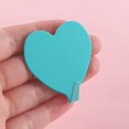 thumbnail image 2 of Ganchos de pared decorativos en forma de corazón, gancho para abrigos con llaves de acero inoxidable, gancho para colgar toallas autoadhesivo, pared adhesiva fuerte, 5 uds., 2 of 5