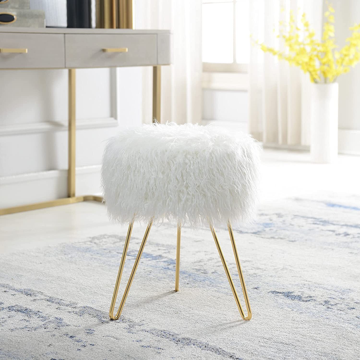 White Faux Fur Vanity Stool, Small Fluffy Vanity Seat, Round Fuzzy