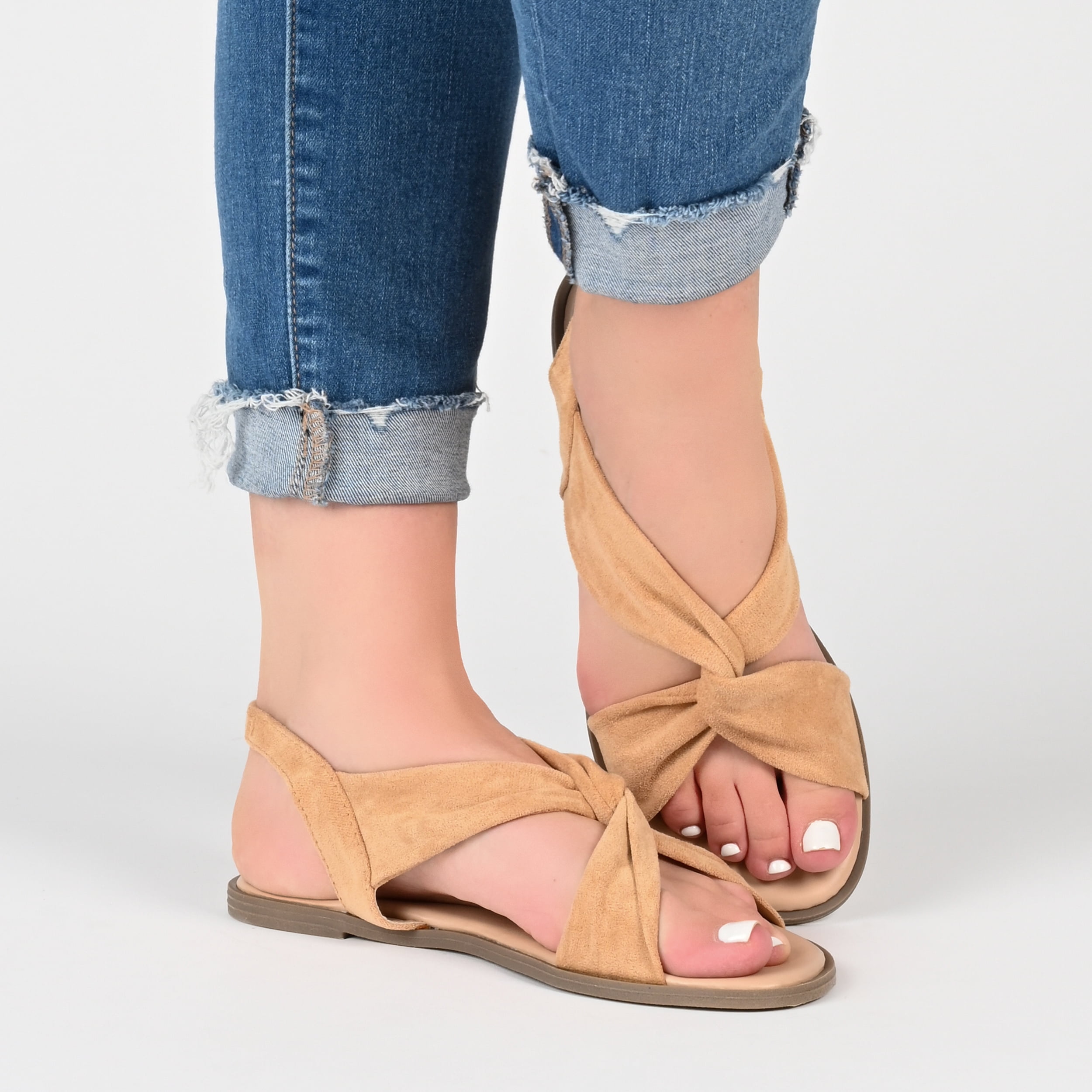 Journee Collection Womens Deleece Tru Comfort Foam Sling Back Low Block Heel Sandals