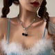 thumbnail image 2 of Collar de cereza negra para mujer, cadena de clavícula de niña oscura, collar retro de estilo coreano que combina con todo, joyería, 2 of 6