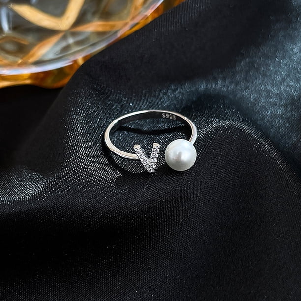 Anillo de plata con diamantes y perlas sintéticas, diseño de nicho para mujer, anillo de 26 letras, anillo de personalidad simple