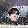 thumbnail image 1 of Kpop Stray Kids Nuevo Soporte Acrílico Para Teléfono Airbag Retráctil, 1 of 4