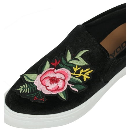 Soda Women's Flower Patched Loafer Slip On Shoes (Best Black Heels Ever)