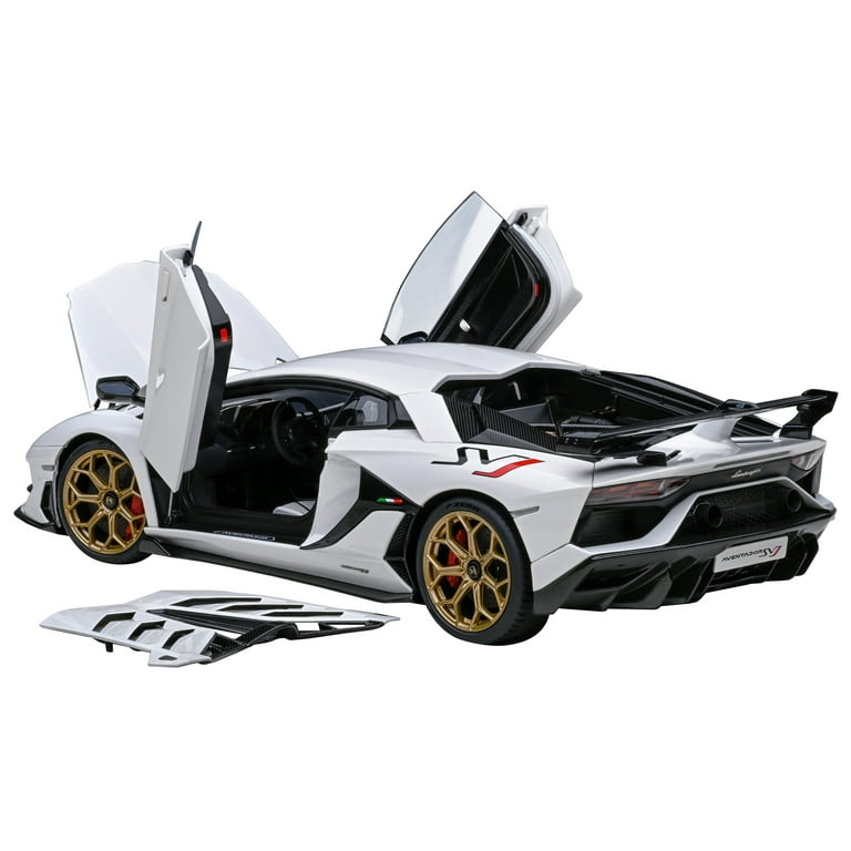Lamborghini Aventador SVJ Bianco Asopo Pearl White with Gold