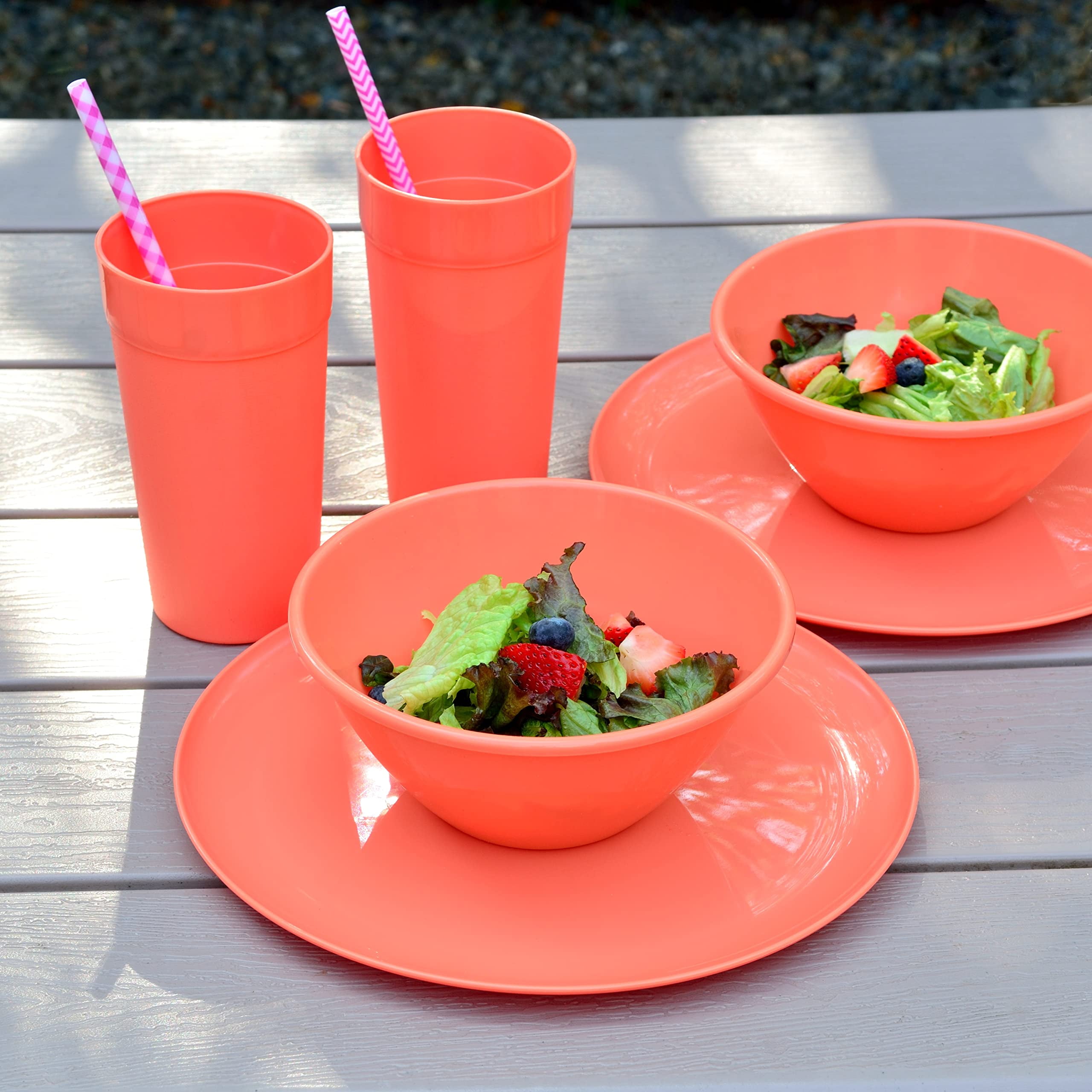 Youngever 18-Piece Plastic Kitchen Dinnerware Set, Plates, Dishes, Bowls, Cups, Service for 6 (Peach)