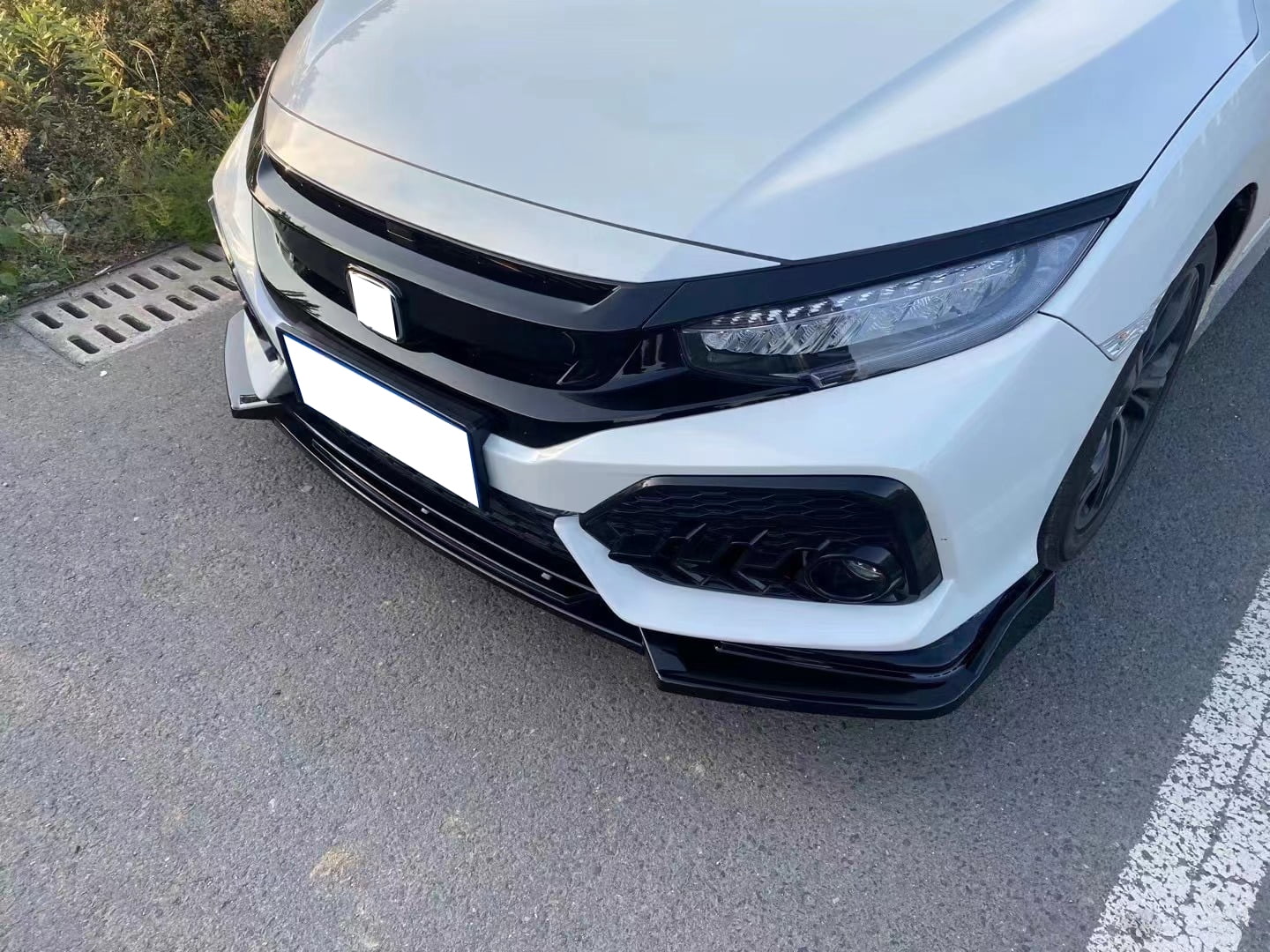 Ikon Motorsports Front Bumper Lip Compatible With 17-21 Honda Civic Hatchback & Si IKON Style Gloss Black Front Air Dam Chin Spoiler Splitter 3PCS