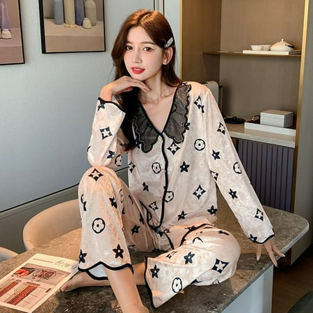 

CoCopeaunt Autumn and winter gold velvet pajamas ladies small fragrant wind long-sleeved cardigan light luxury ins home wear set sleepwear
