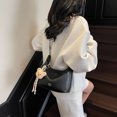 thumbnail image 4 of Bolso pequeño, ligero y sencillo de mano para mujer, estilo coreano, de un solo hombro, con bandolera tipo media luna, 2025, 4 of 5