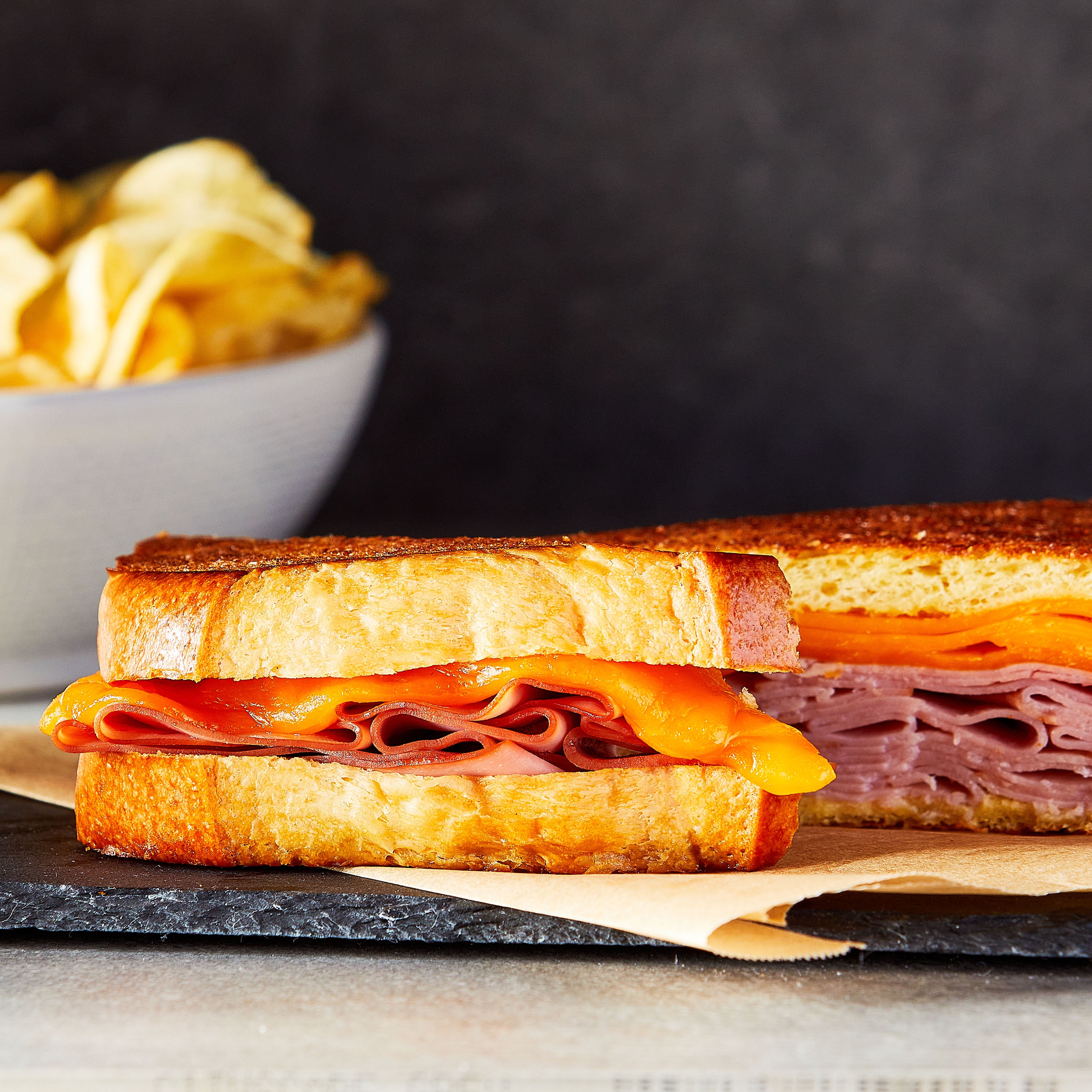 Great Value Thin Sliced Honey Ham Lunchmeat, Family Pack, 16 oz Plastic Tub, 10 g of Protein per 2 oz Serving