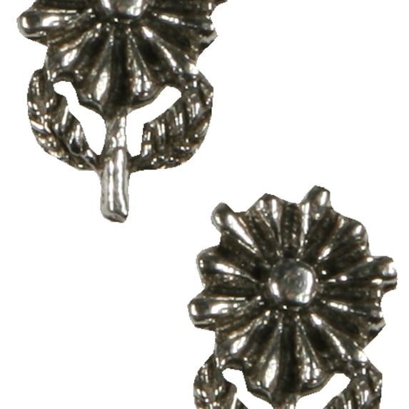Daisy - Stud Earrings