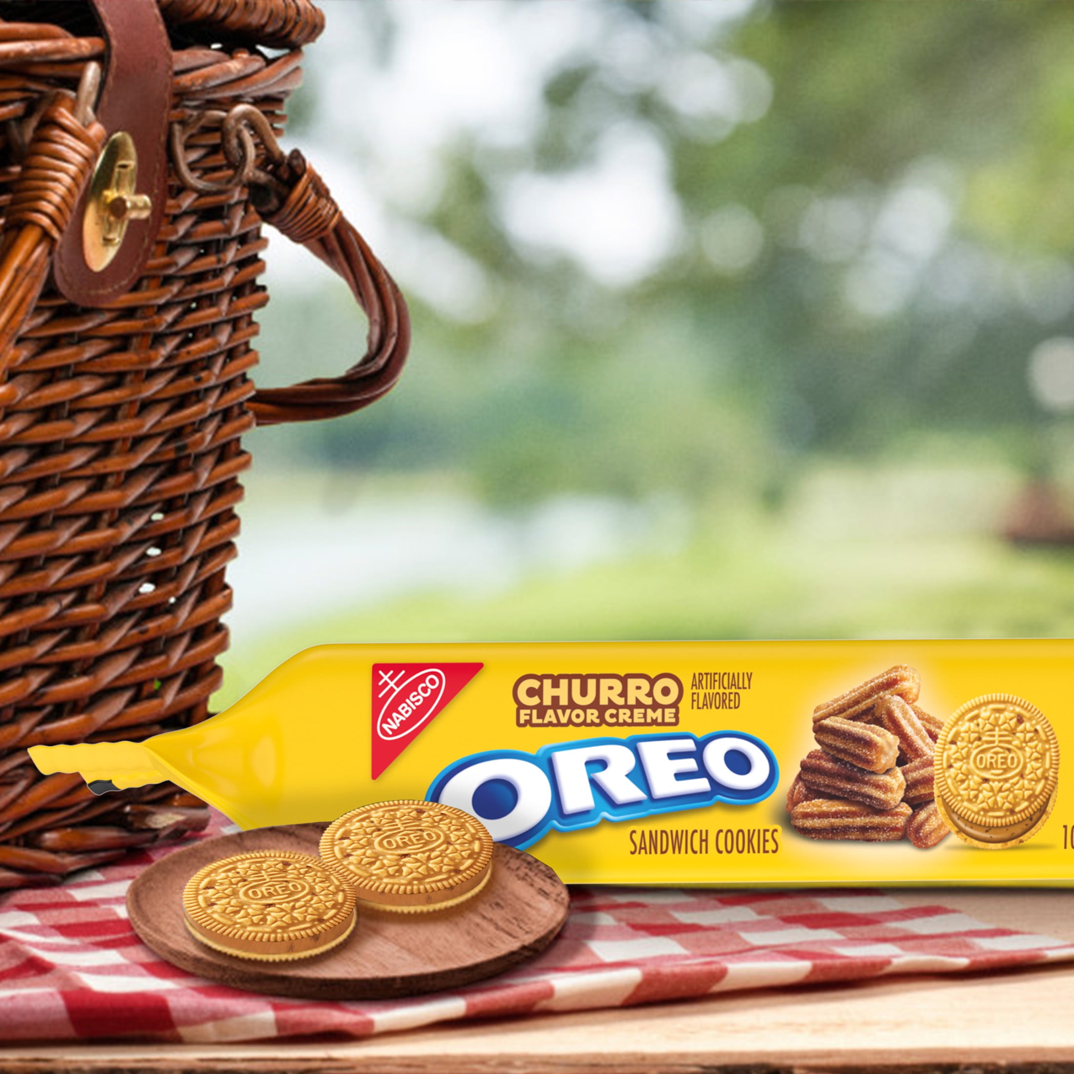 OREO Churro Creme Sandwich Cookies, Limited Edition, 10.68 oz