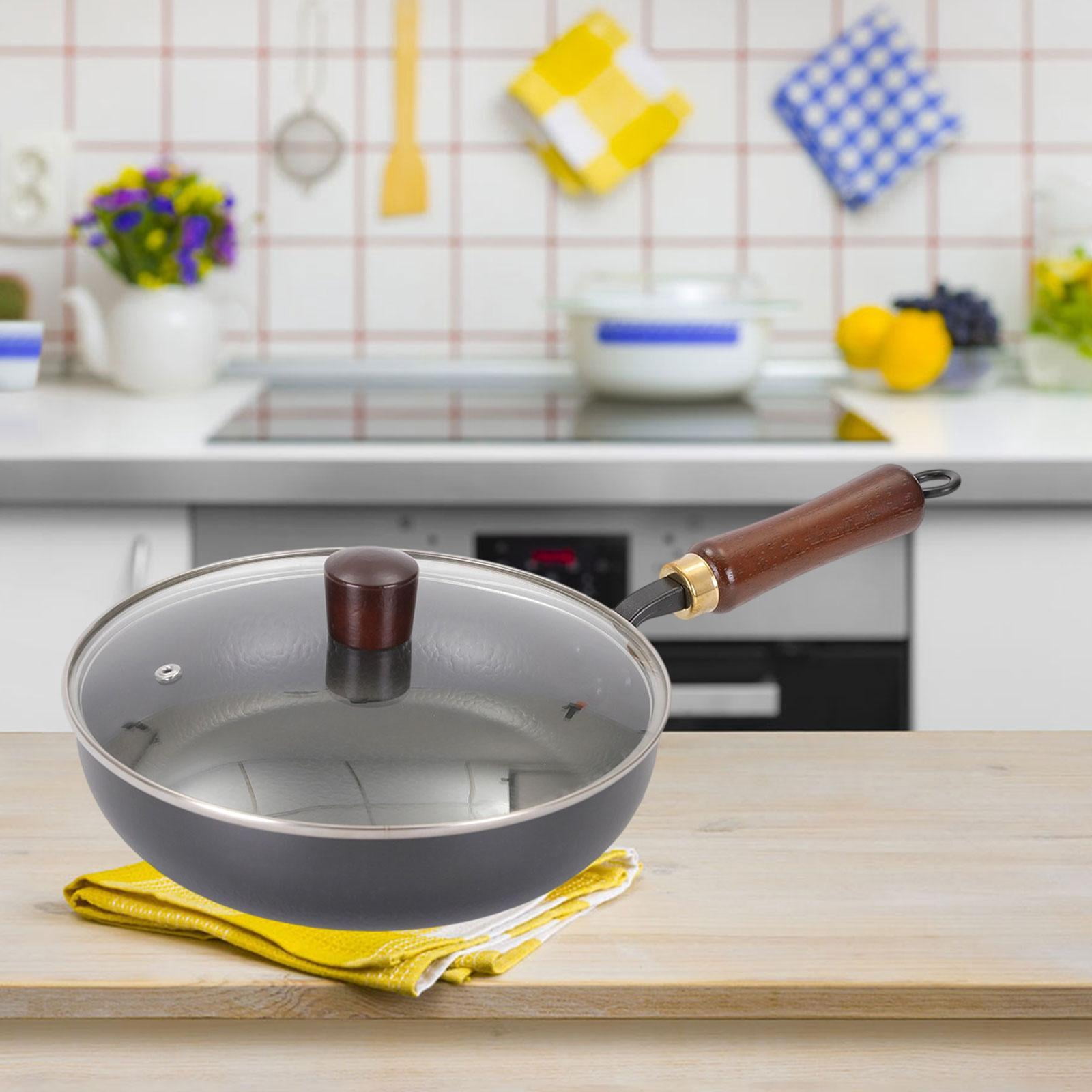 TISHITA Iron Wok Non Sticky Cookware Comfortable Grip Easy to Clean for All Stoves Cooking Tool Wooden Handle Flat Bottom Chinese Wok Diameter 24cm