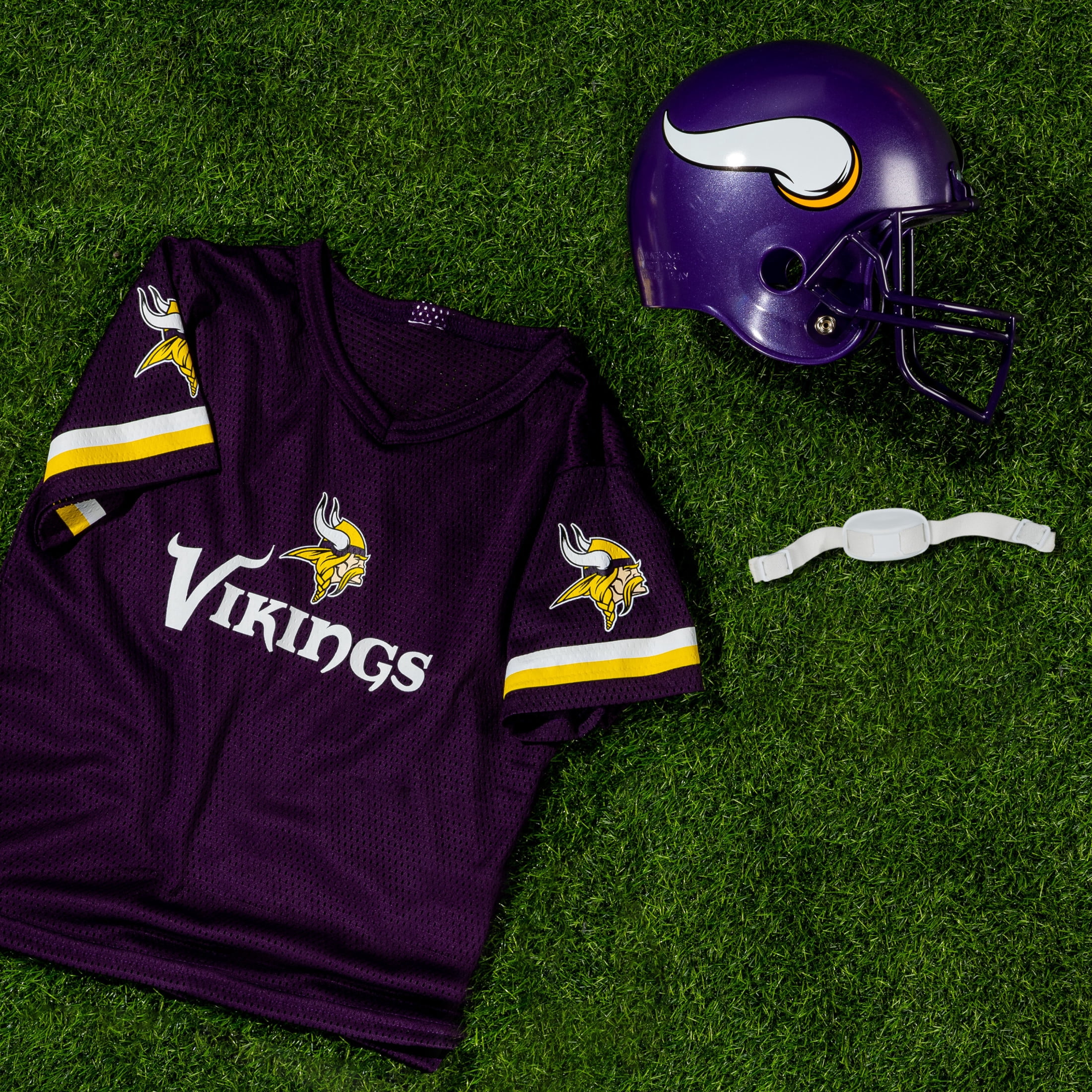 Franklin Sports Minnesota Vikings Kids NFL Uniform Set - Youth NFL Team Jersey, Helmet + Apparel Costume - Official NFL Gear -Youth Medium