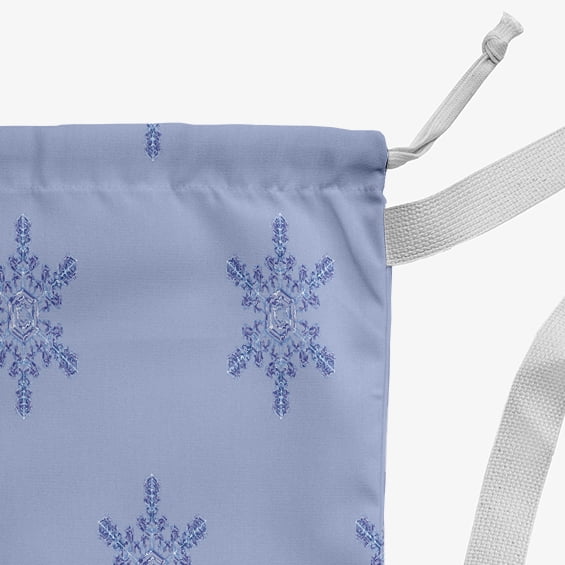 Simply Daisy Flurries 28 x 36 in Blue Laundry Bag