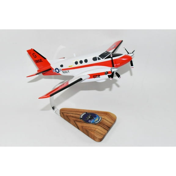 Beechcraft® T-44C Pegasus, VT-35 Stingrays (Navy) 1/33 Mahogany Scale Model