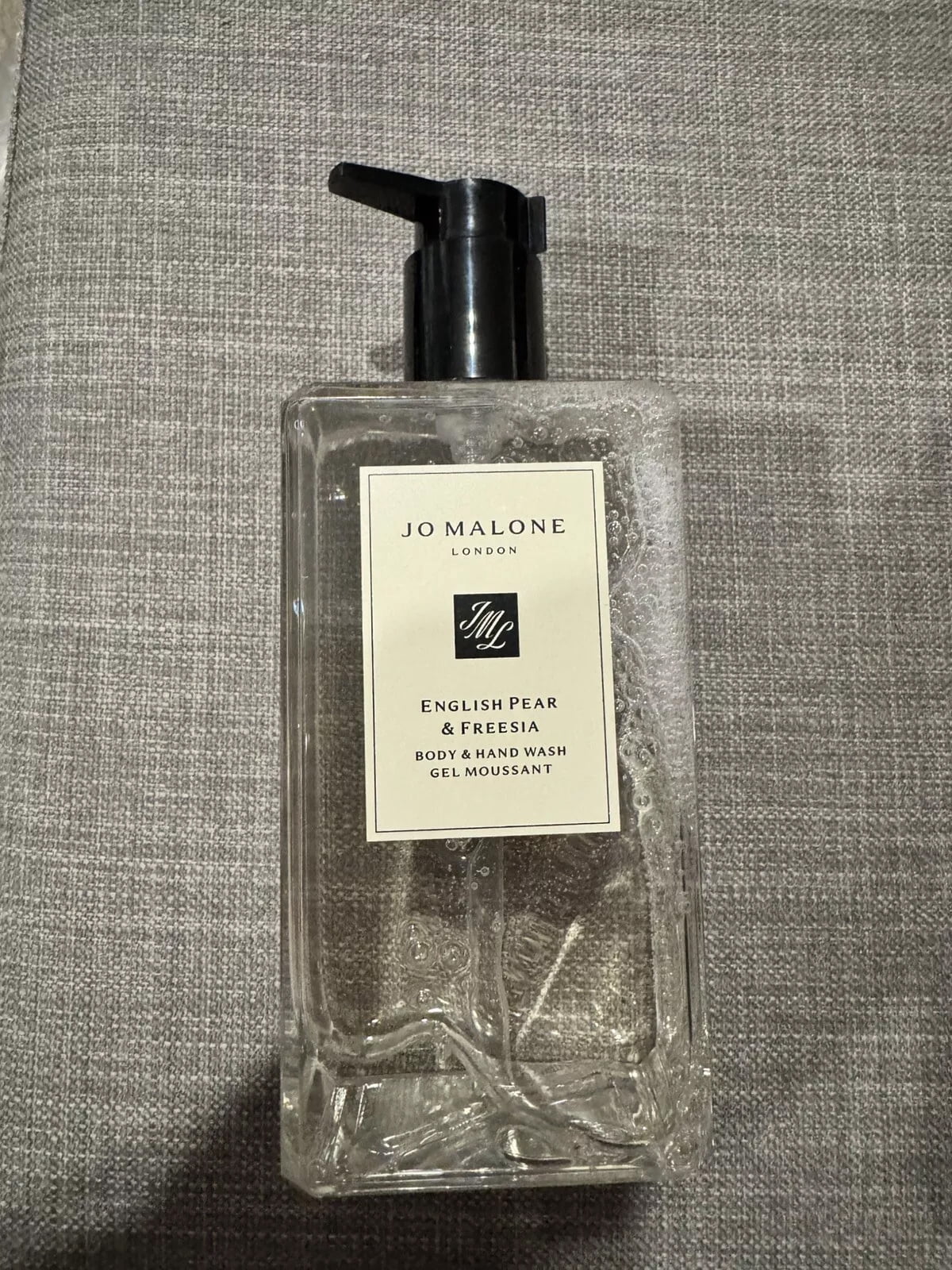 Jo Malone English Pear & Freesia 16.9oz/500ml Body & Hand Wash (OEM) - Essence Of Autumn & Limited Edition