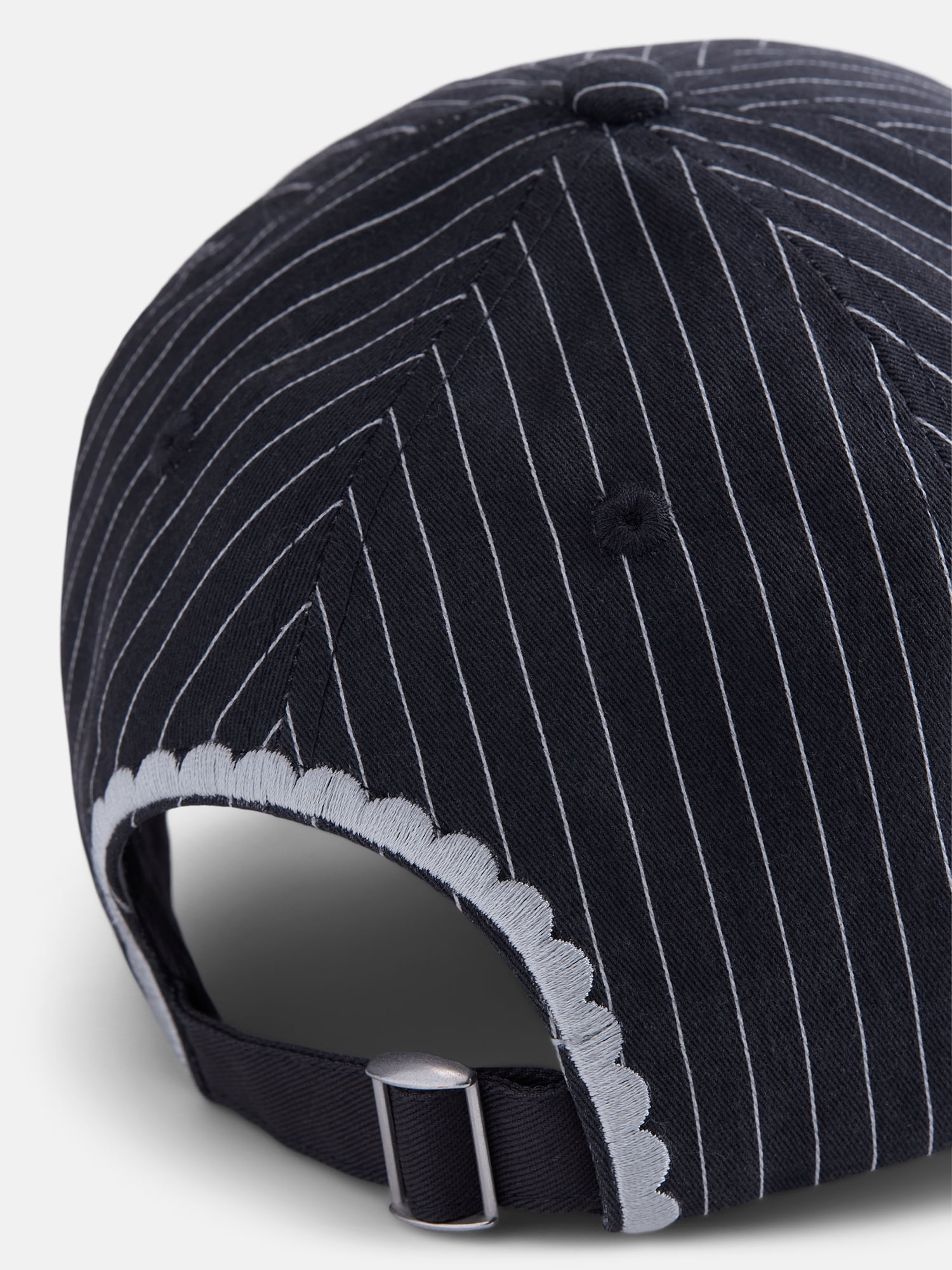 No Boundaries Fashion Baseball Hat, Gray, Teddy Bear
