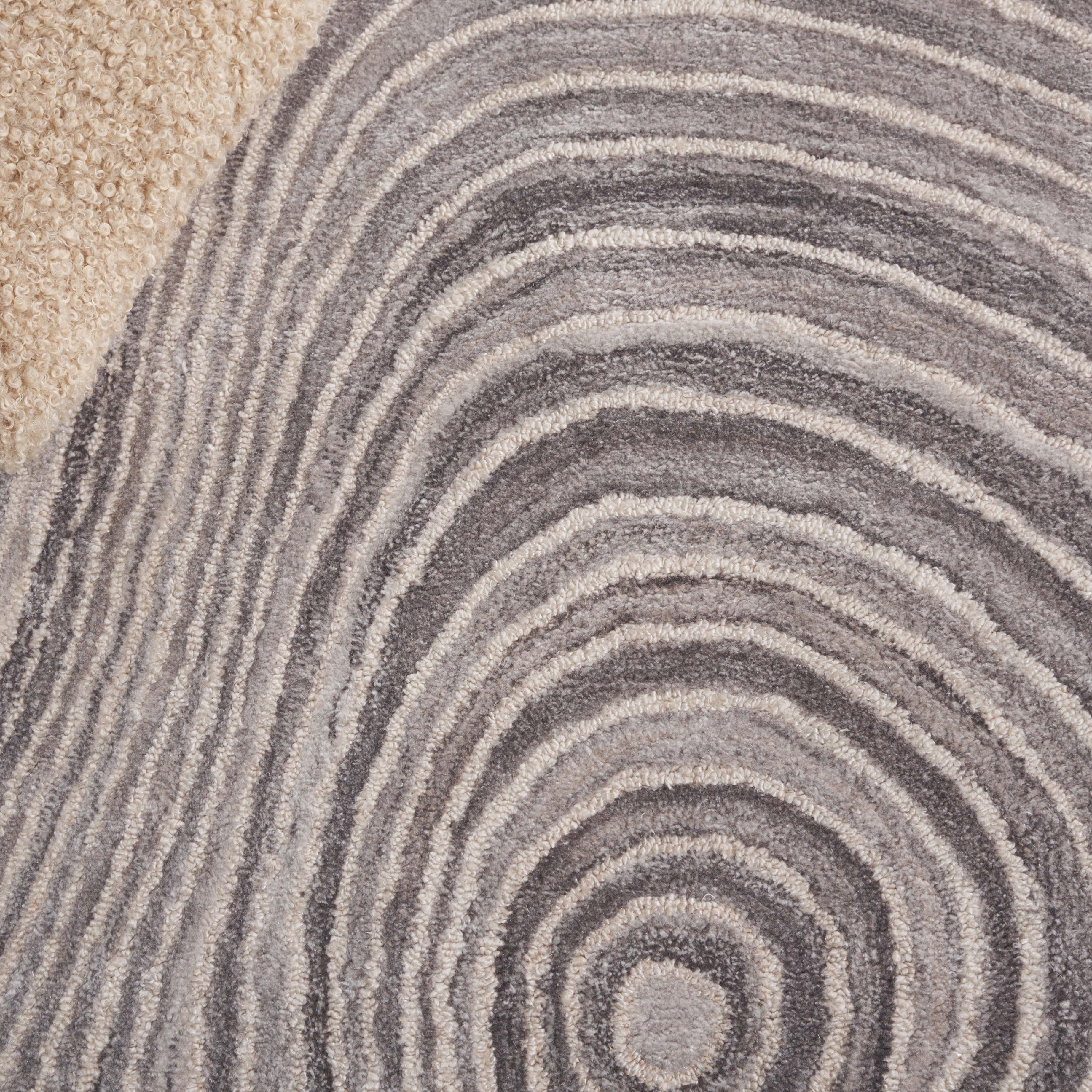 SAFAVIEH Abstract Luvenia Abstract Area Rug, Gray/Ivory, 4' x 6'