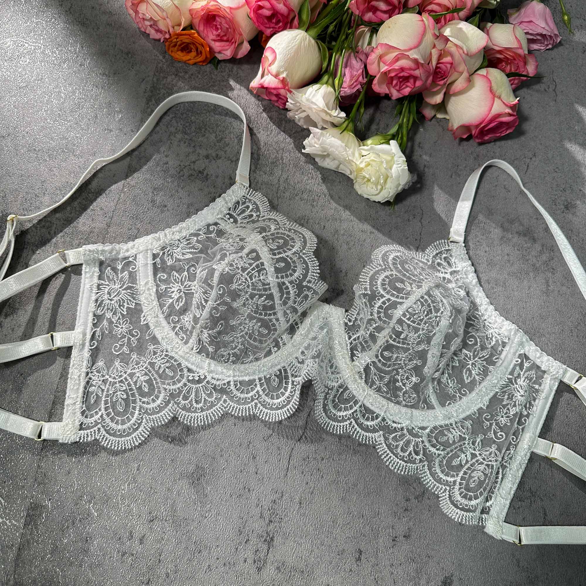 White Exquisite Lace Lingerie Set (WHITE, 2XL)