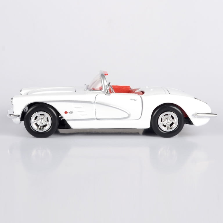 1:24 Die Cast Motormax 1959 Corvette Convertible 1st Generation