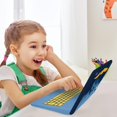 thumbnail image 4 of Laptop educativo bilingüe Batman de Lexibook con 124 actividades, 4 of 7