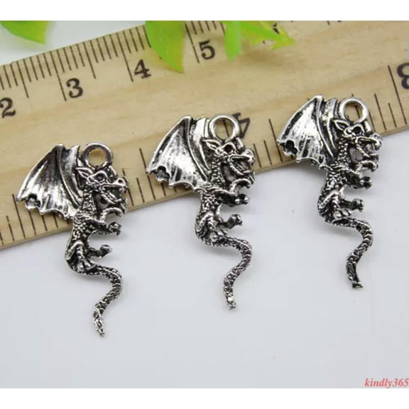 U8MO Wholesale retro style cute Fire dragon alloy charm pendants DIY material 28x16mm-ancient silver-5pcs