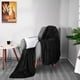 thumbnail image 4 of Cama polar Blanket Utopia, tamaño completo, color negro, 300 g/m², suave, 4 of 9