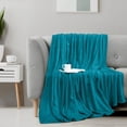 thumbnail image 2 of Manta de forro polar para ropa de cama Blanket Utopia, color turquesa, 150 x 125 cm, 2 of 7