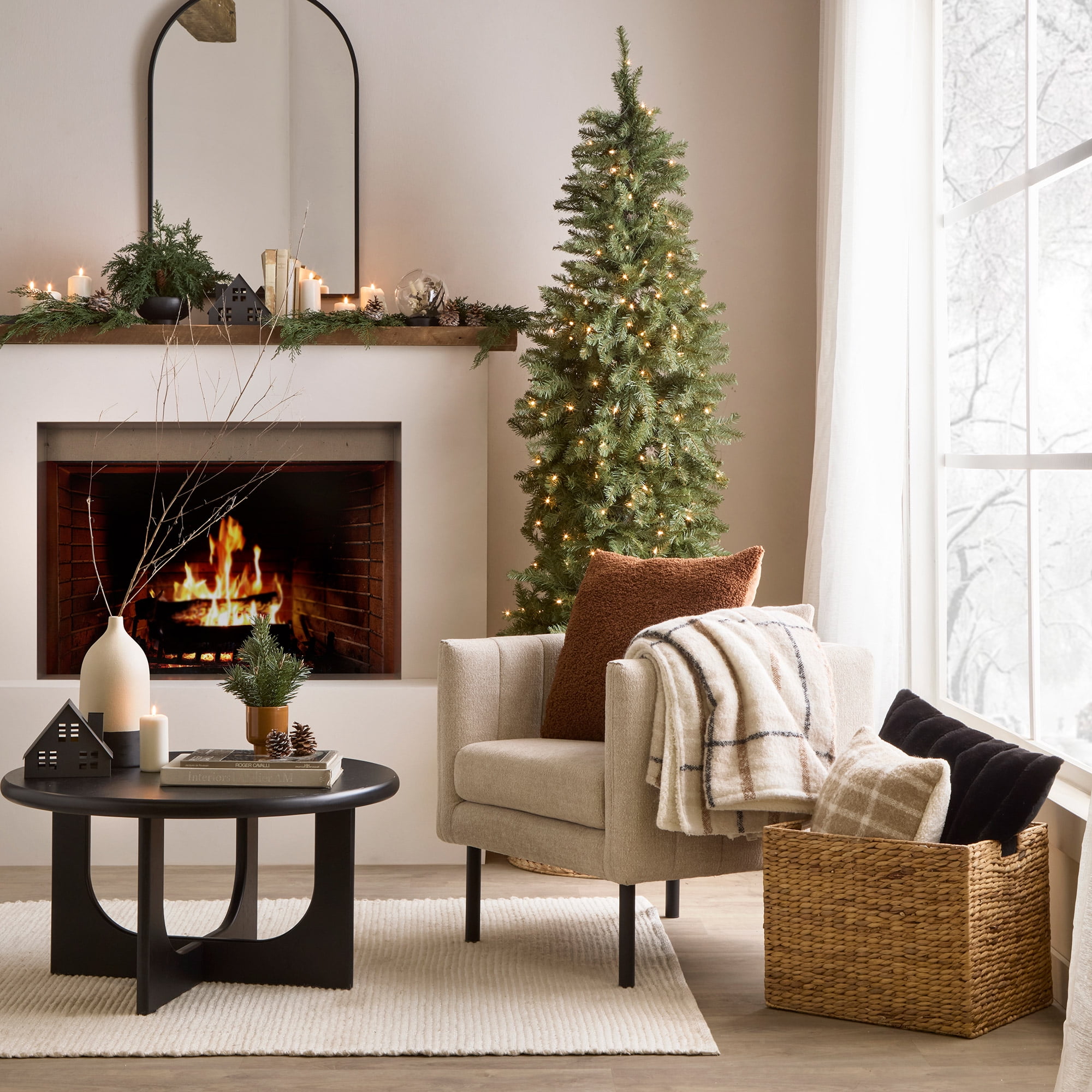 Bouclair Medium Hyacinth Basket, BOUCLAIR MED HYACINTH BASK