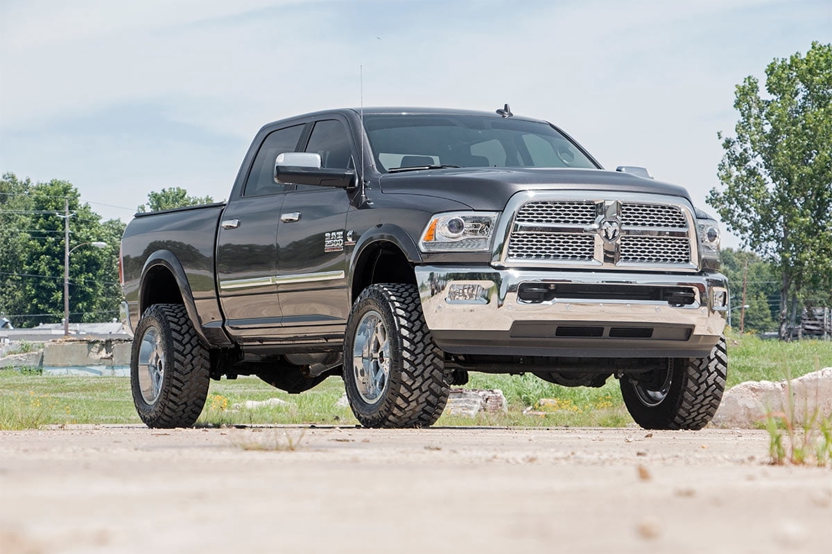 Rough Country 2.5" Lift Kit w/M1 Shocks for 2014-2026 Ram 2500 4WD - 30240