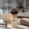 thumbnail image 3 of Brocha De Afeitar The Shaving Co Mango Resina Marfil 23 mm, 3 of 3