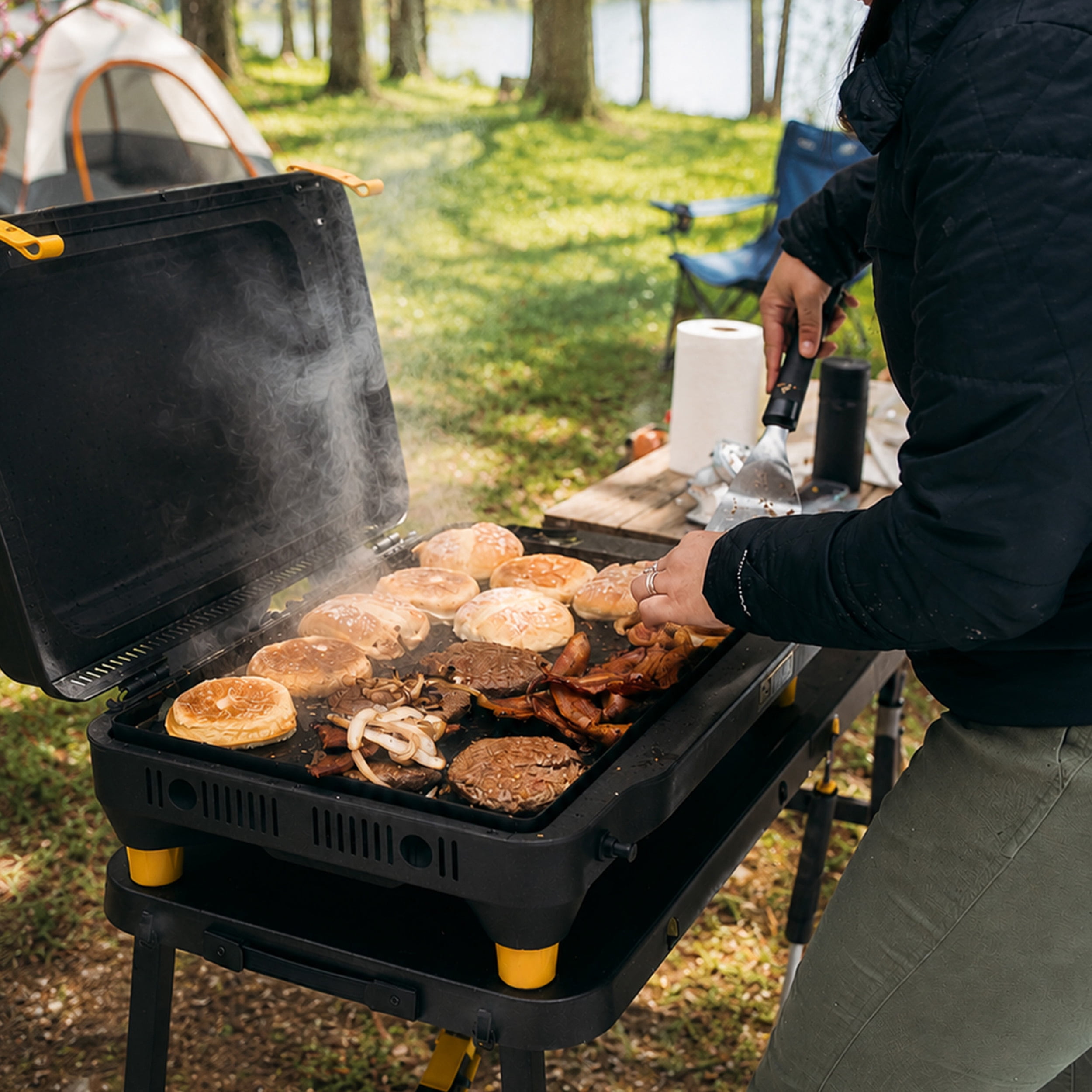 Halo Getaway 2-Zone Portable Griddle with Elevate Lid