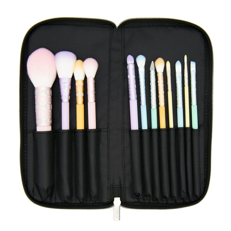 Posh store makeup brushes