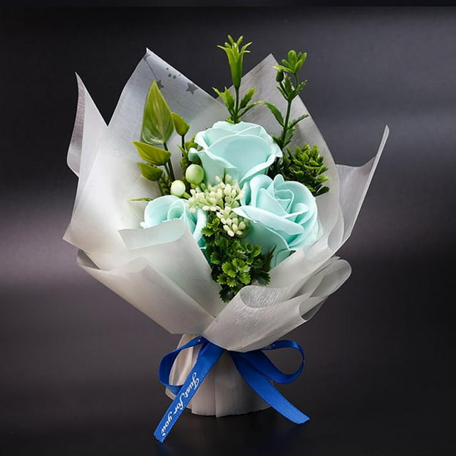 pstuiky Ramo de rosas para San Valentín regalo de flor eterna cubierta de cristal luz LED caja de regalo