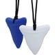 thumbnail image 2 of Paquete de 3 mordedores colgantes de tiburón de silicona - negro + blanco + azul Zhivalor WRLF-499, 2 of 7