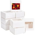 thumbnail image 1 of Paquete de 18 cajas de regalo cuadradas transparentes de PVC con ventana (12 x 12 x 6 cm), cajas de regalo de papel kraft blanco para baby showers, bodas y fiestas de cumpleaños., 1 of 9