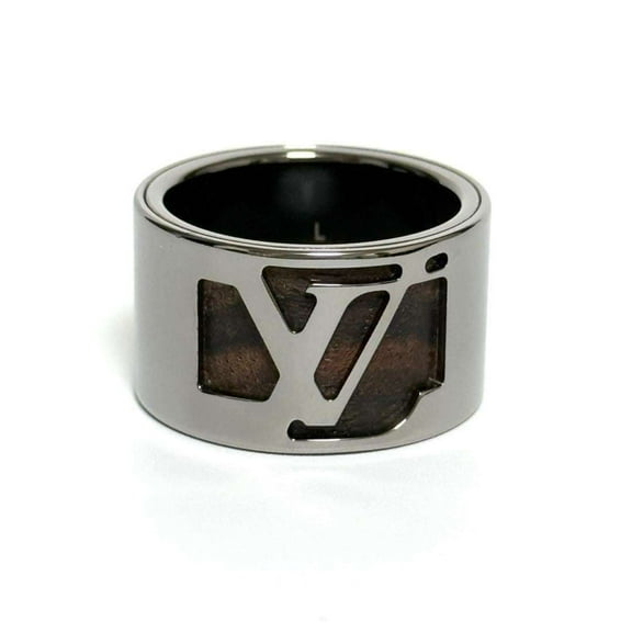 Pre-Owned Louis Vuitton Men's Wide Ring, Berg, Cape Town
