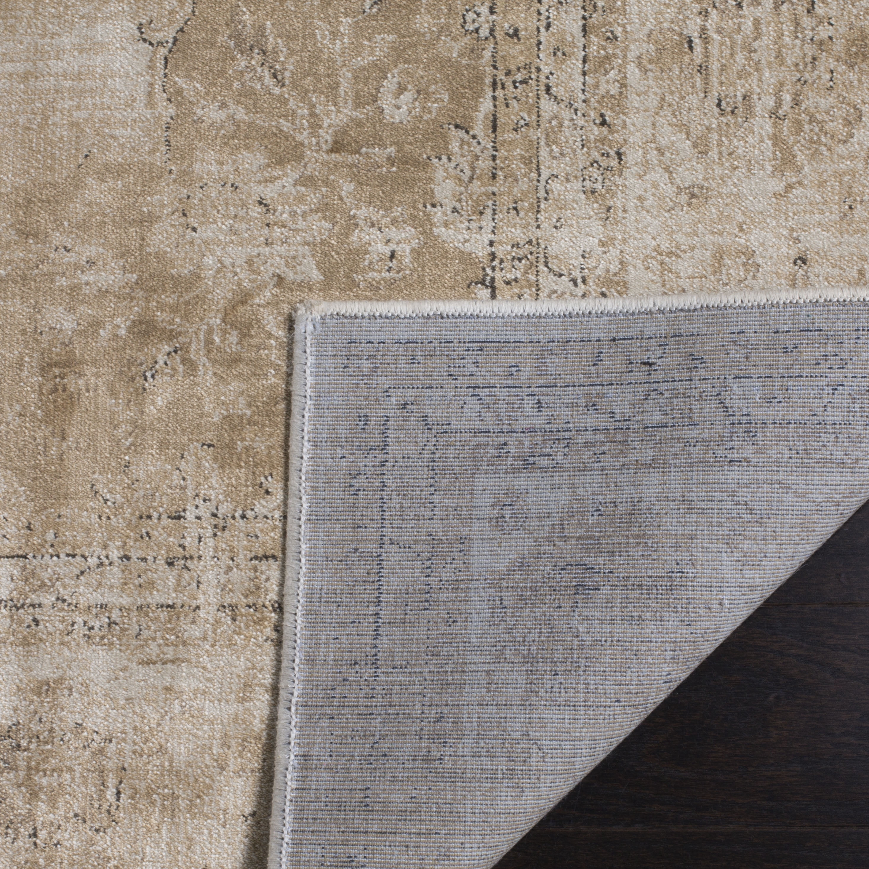 SAFAVIEH Vintage Winthrop Traditional Area Rug, Cream, 2' x 3'