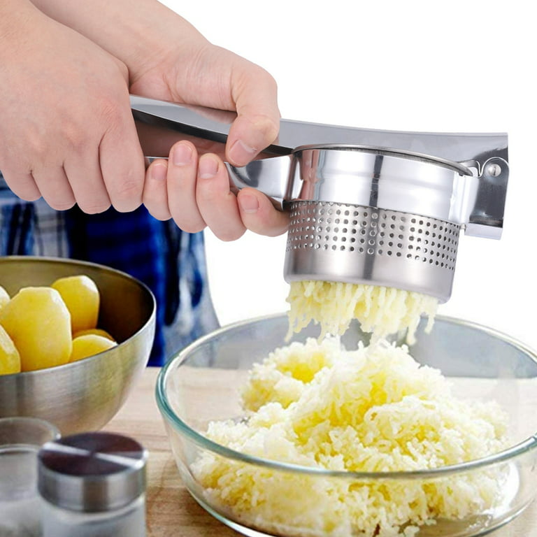  PriorityChef Large 15oz Potato Ricer, Heavy Duty Stainless  Steel Potato Masher and Ricer Kitchen Tool, Press and Mash Kitchen Gadget  For Perfect Mashed Potatoes - Everytime: Home & Kitchen